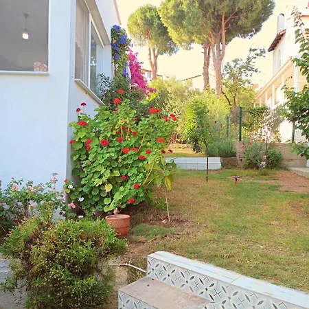 Vilă With Private Pool And Unique Sea View In *