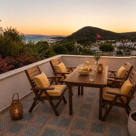 ヴィラ With Private Pool And Unique Sea View In