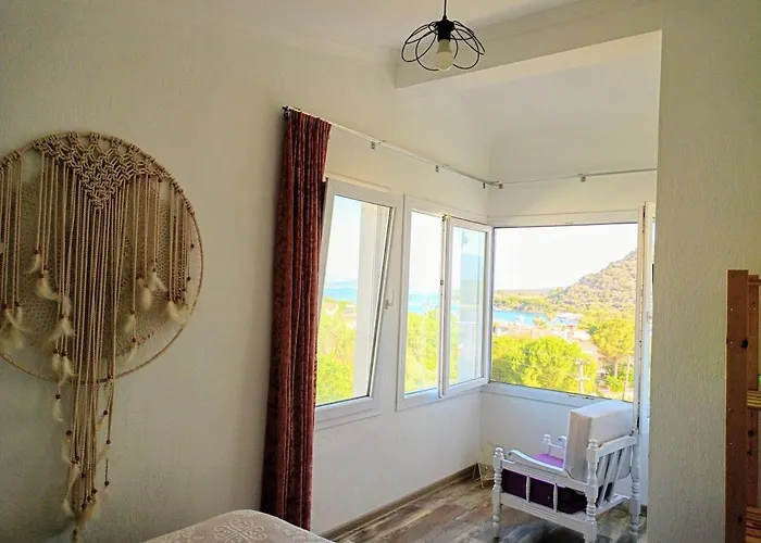 With Private Pool And Unique Sea View In Villa Çeşme